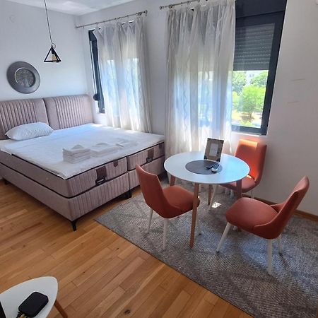 Apartament Lijepo Pozicioniran Stan, Atrakcije Blizu Podgorica Zewnętrze zdjęcie